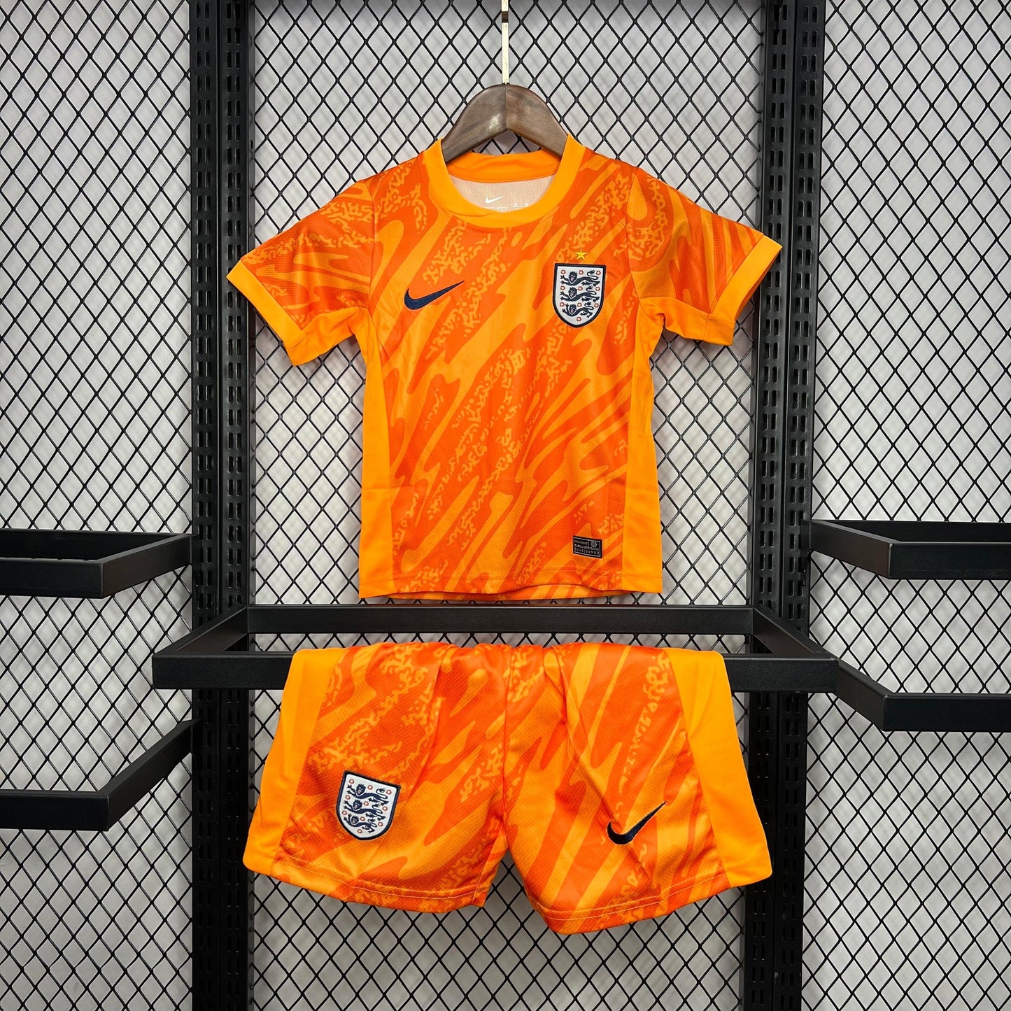 INGLATERRA PORTERO I 2024 CONJUNTO INFANTIL - imagem 1