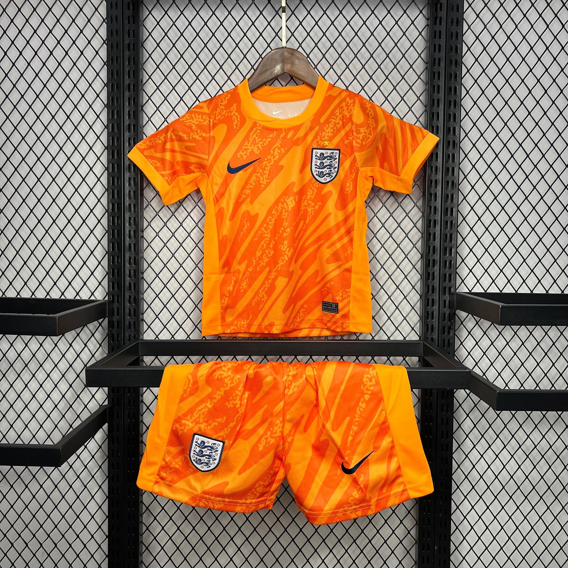 INGLATERRA PORTERO I 2024 CONJUNTO INFANTIL - imagem 1