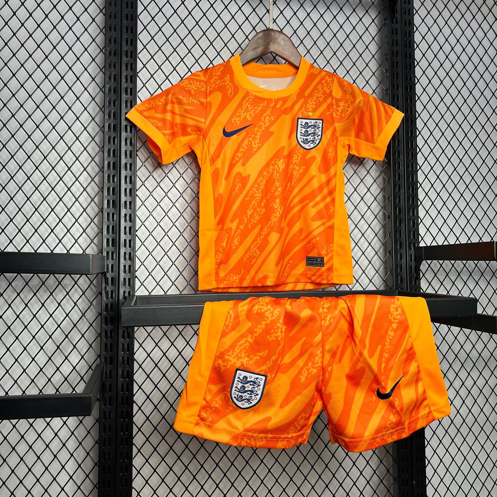 INGLATERRA PORTERO I 2024 CONJUNTO INFANTIL - imagem 2