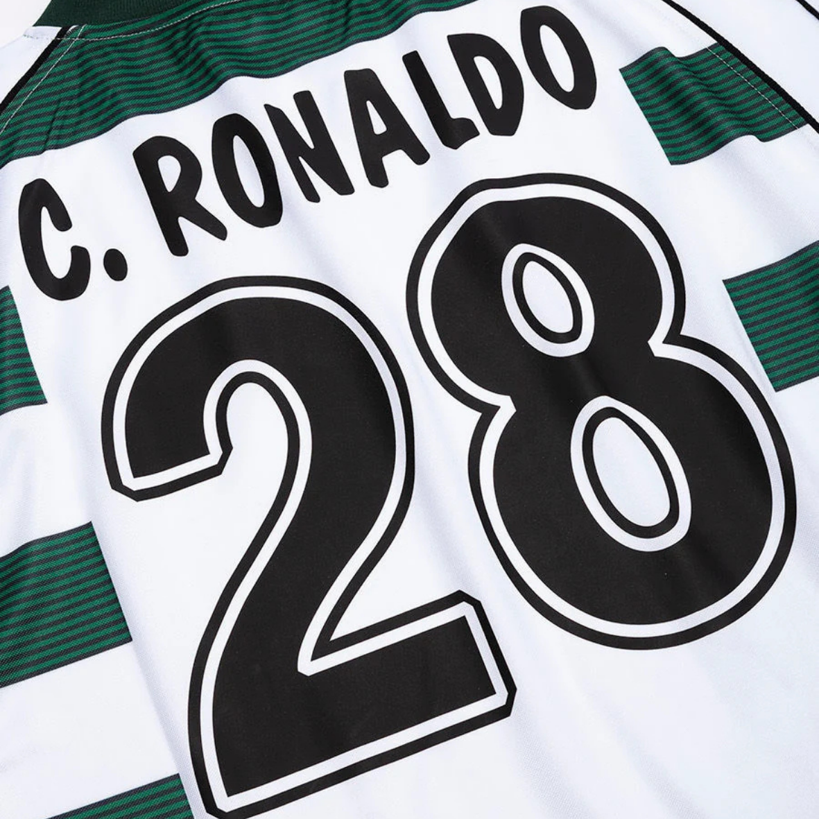Camisola Retrô Home 2002 – C. Ronaldo