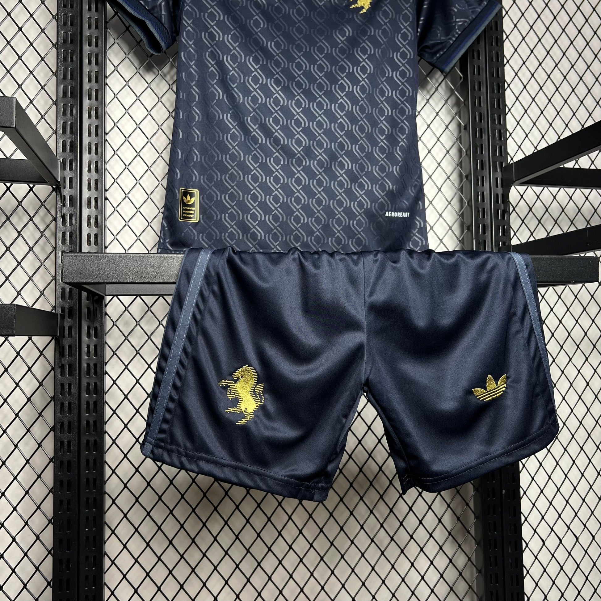 Conjunto Infantil Juventus Terceiro 2024/25 - imagem 2