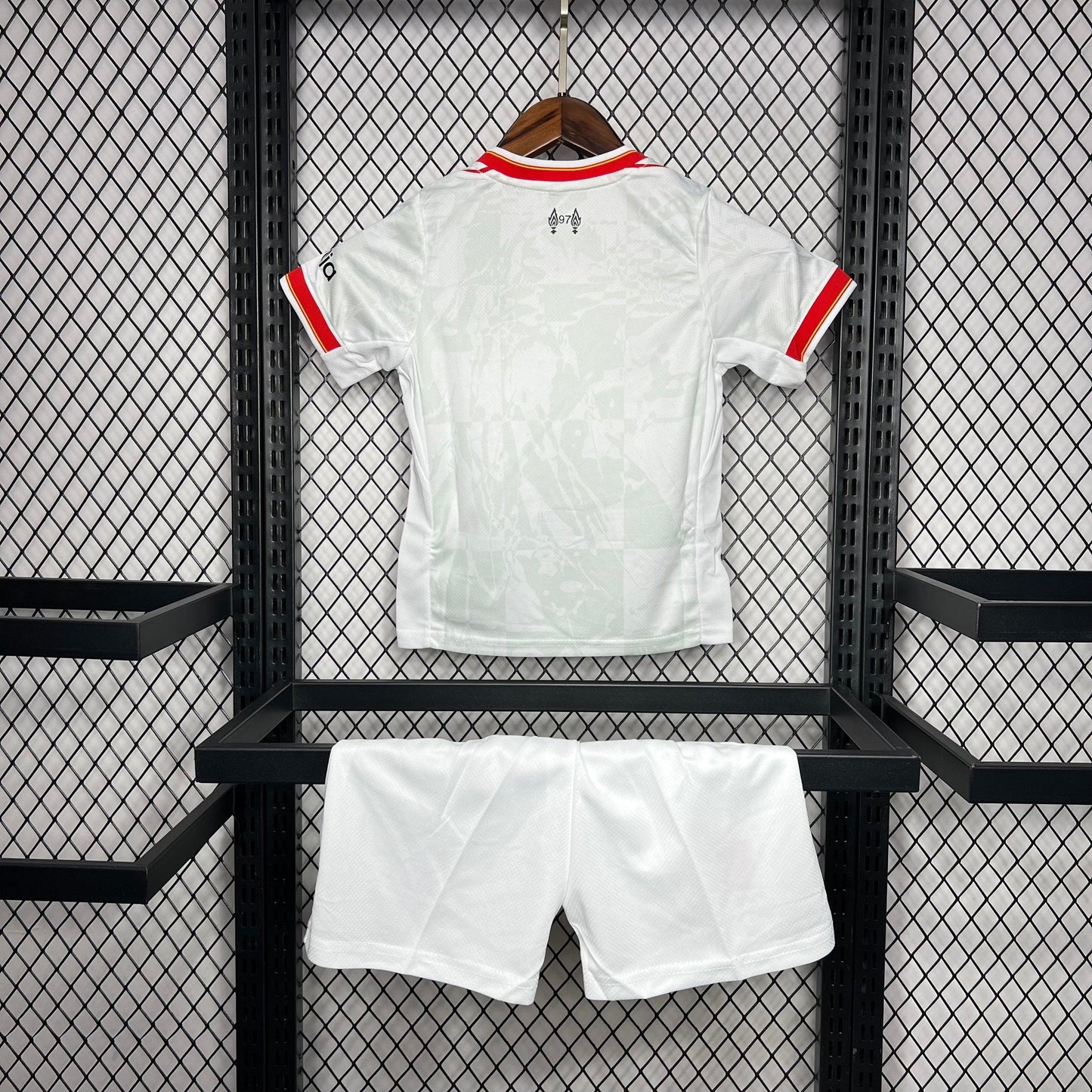 LIVERPOOL II 24/25 CONJUNTO INFANTIL - imagem 7