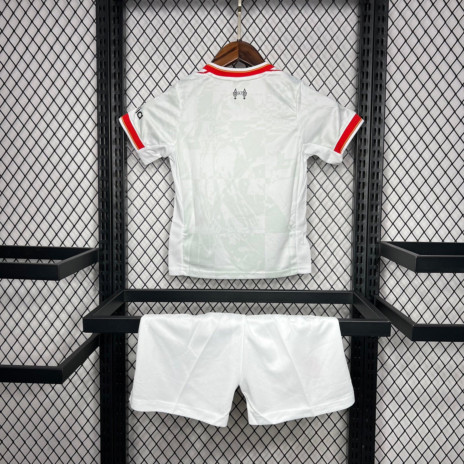 LIVERPOOL II 24/25 CONJUNTO INFANTIL - imagem 7