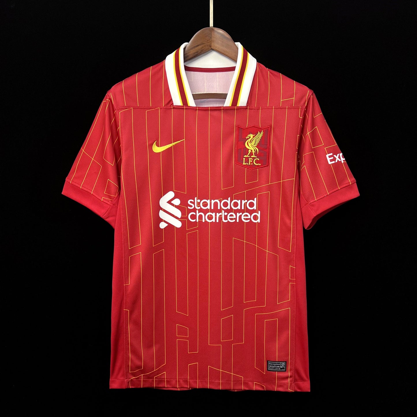 Camisola Liverpool Principal 2024/25 - imagem 1