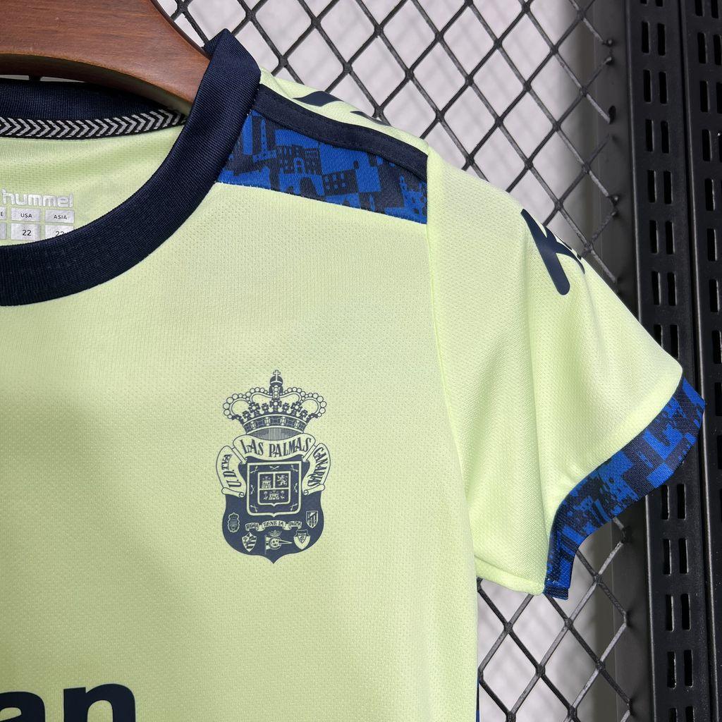 LAS PALMAS III 24/25 CONJUNTO INFANTIL - imagem 3