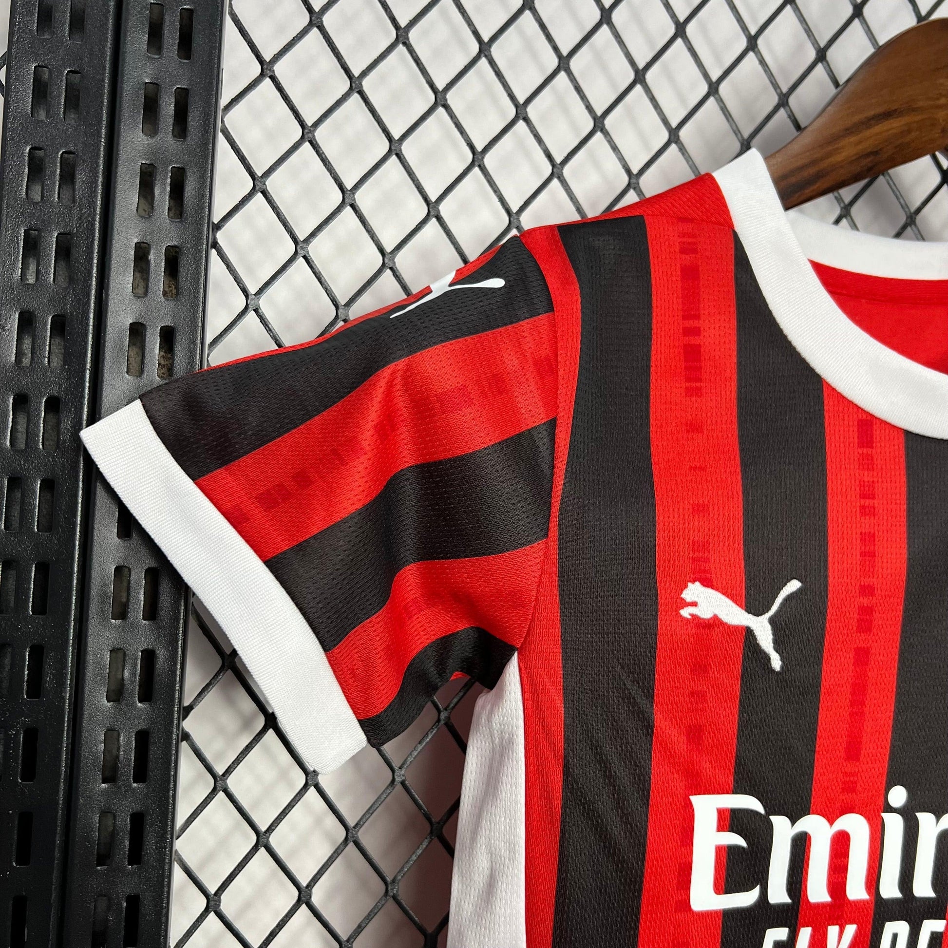 MILAN I 24/25 CONJUNTO INFANTIL - imagem 5