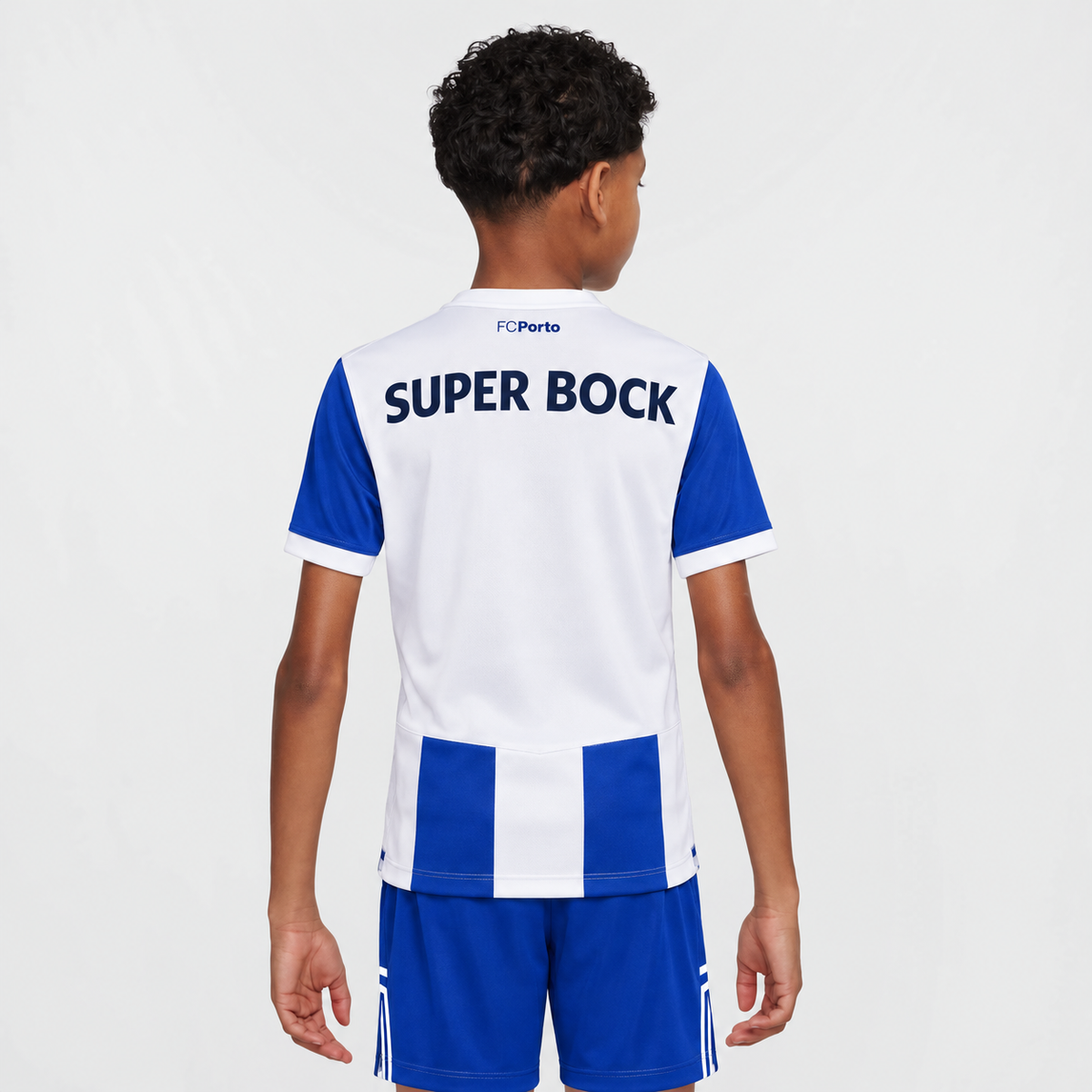 Conjunto Infantil Dragão Principal 26/27 – Edição Azul e Branca