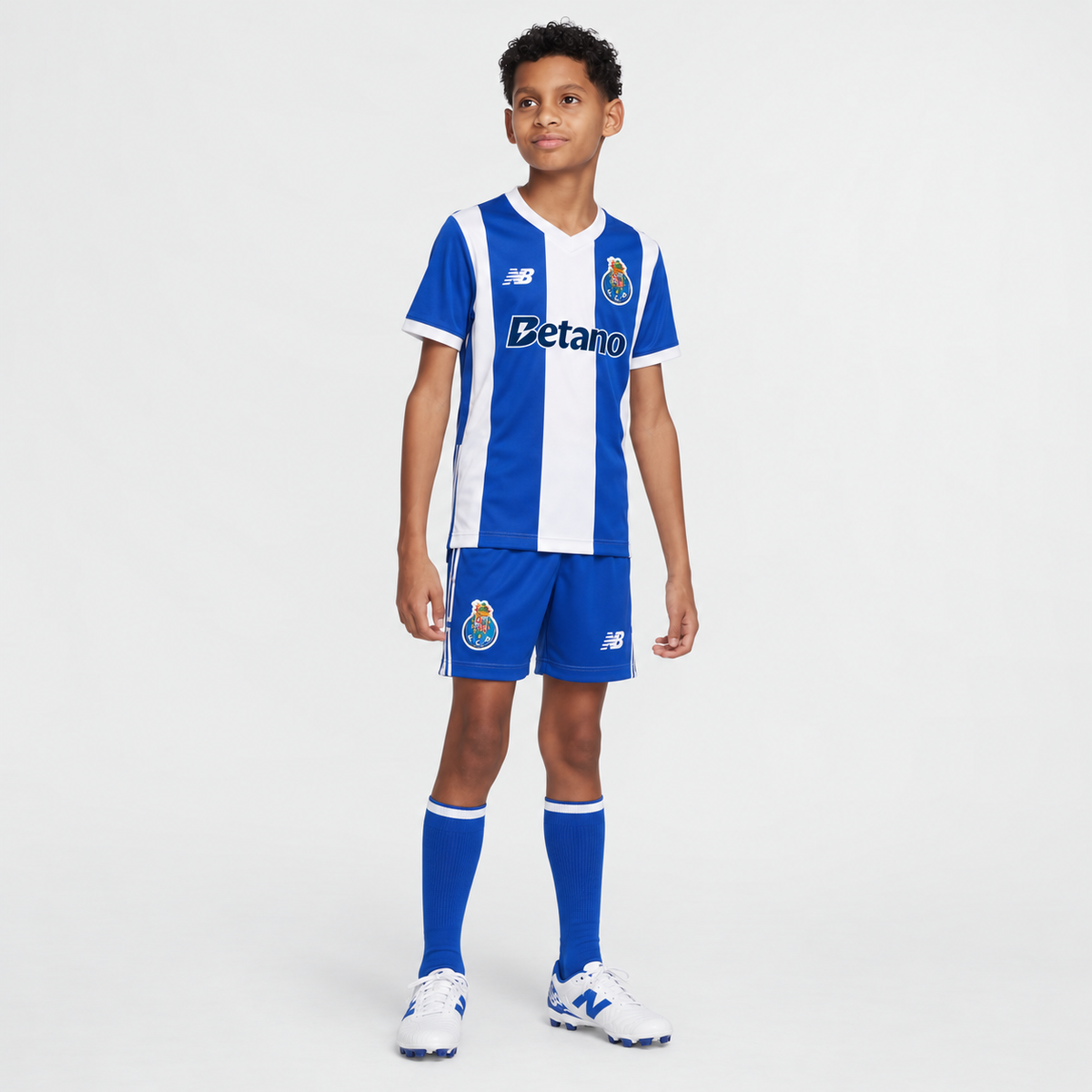 Conjunto Infantil Dragão Principal 26/27 – Edição Azul e Branca