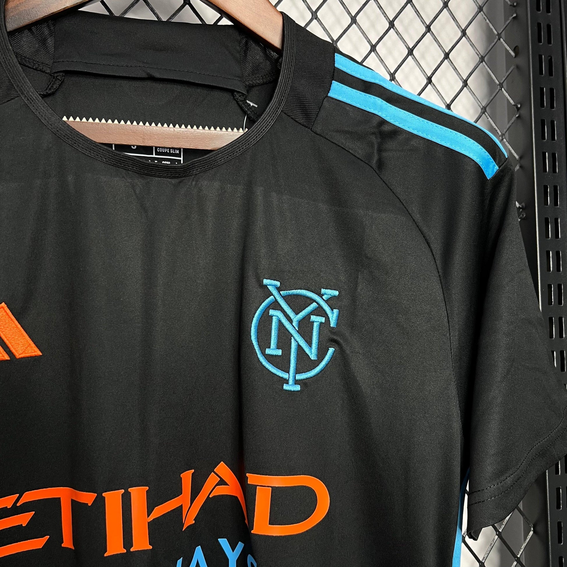 NEW YORK CITY I 24/25 HOMBRE - imagem 2