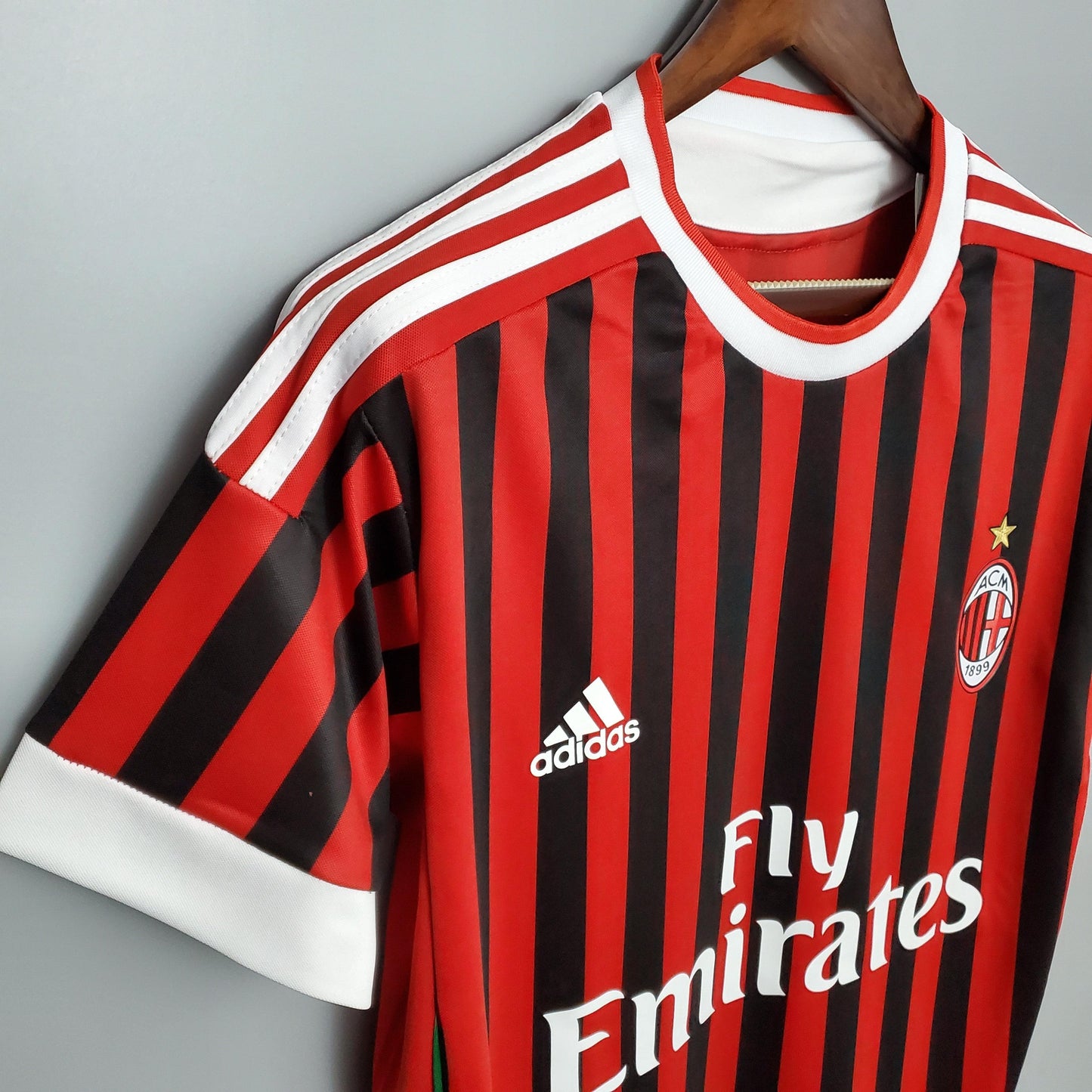 MILAN XII 11/12 HOMBRE (RETRO) - imagem 2