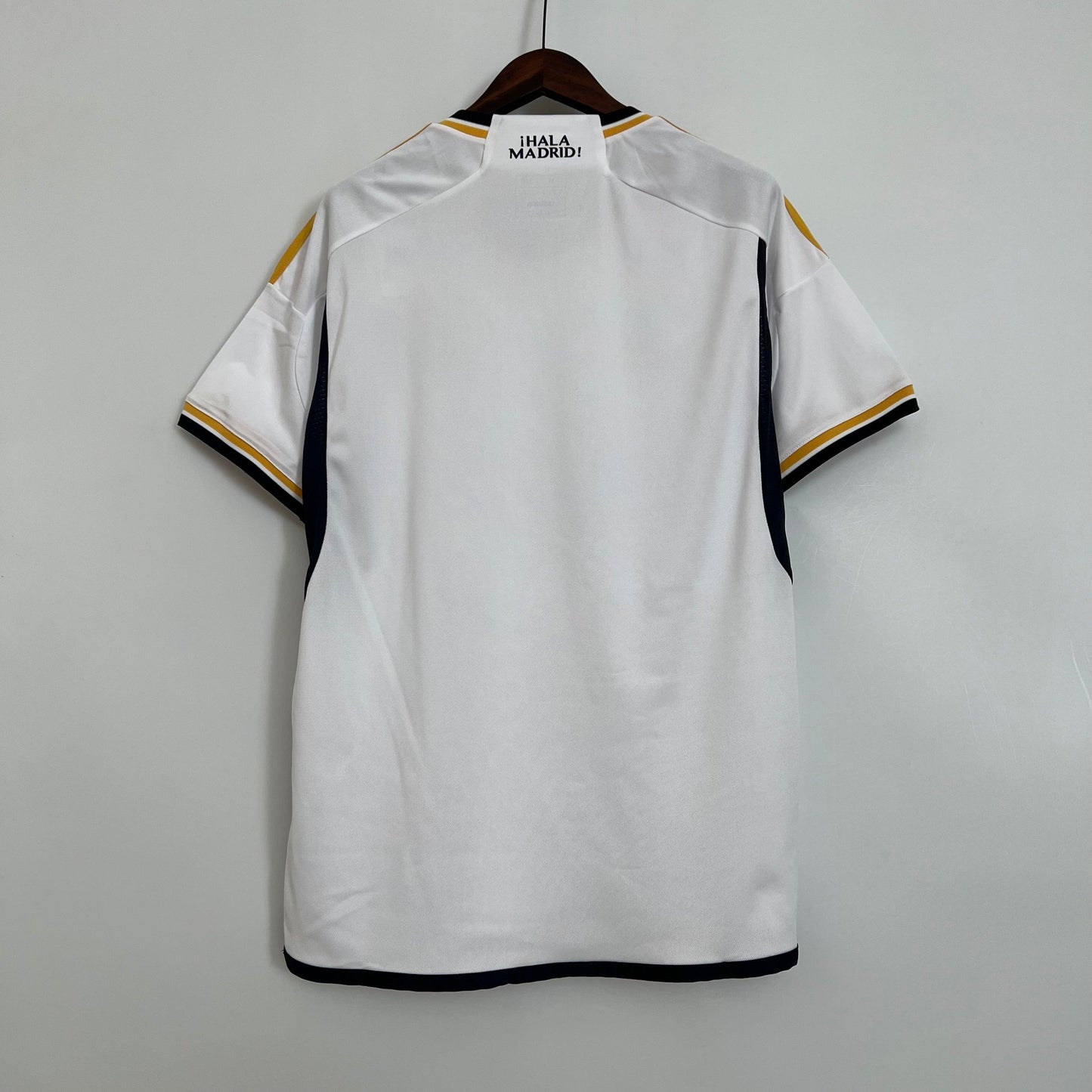 Camisola Real Madrid Principal 2023/24 - imagem 9