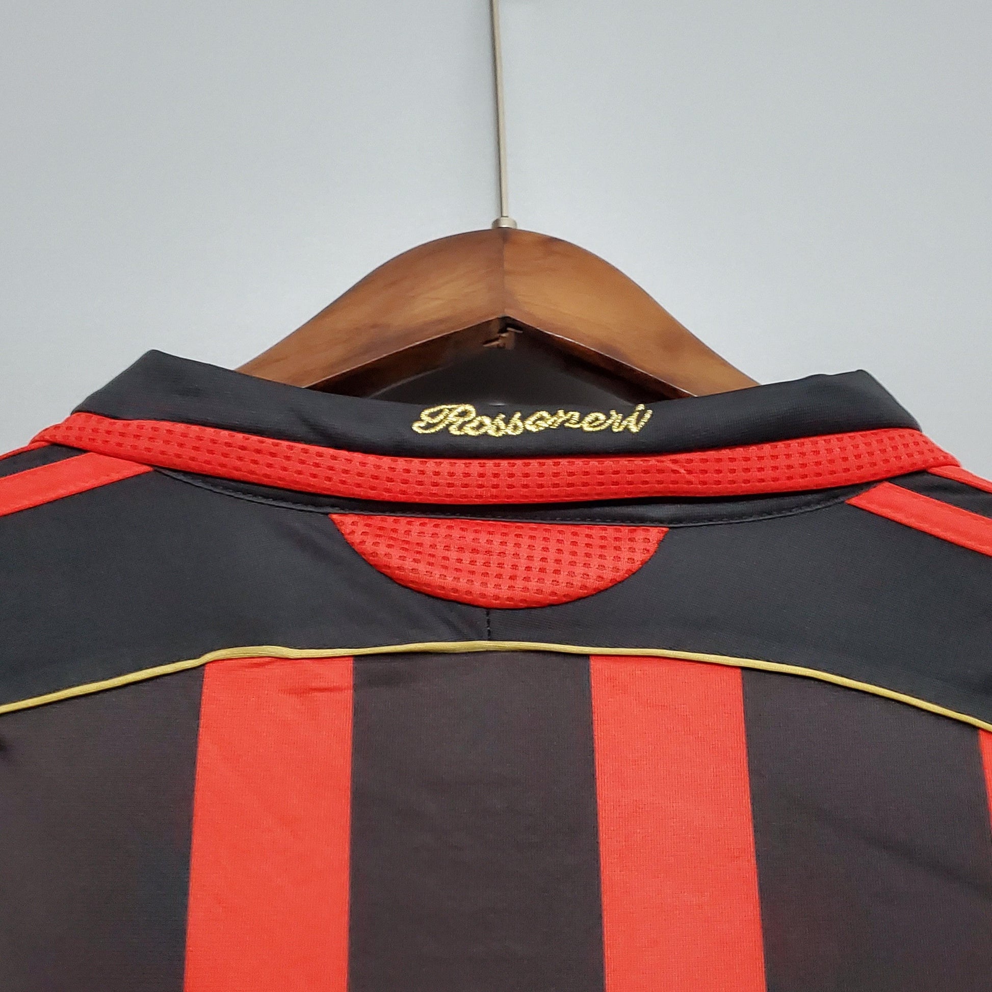 MILAN V 06/07 HOMBRE (RETRO) MANGA LARGA - imagem 7