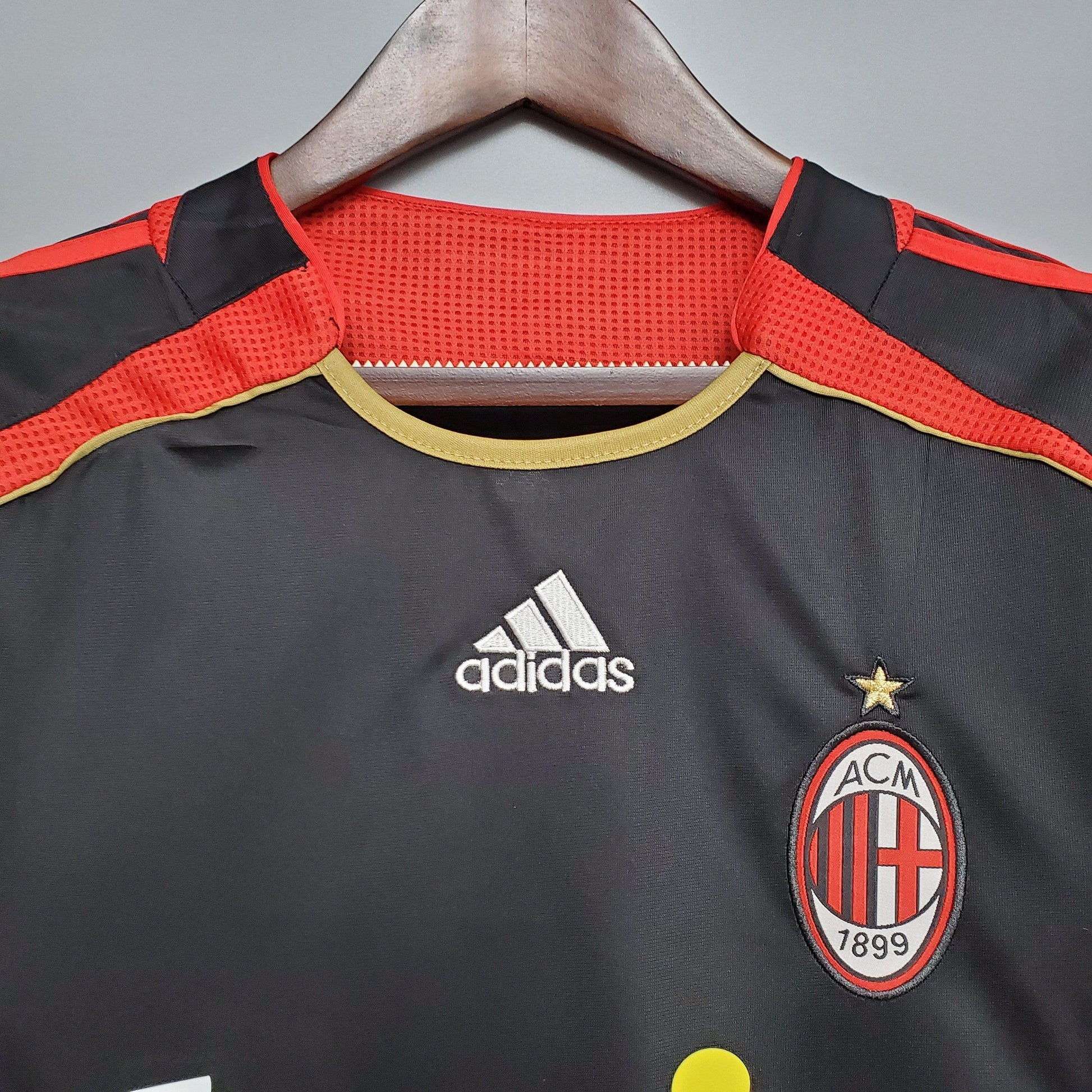MILAN VI 2006 HOMBRE (RETRO) - imagem 3
