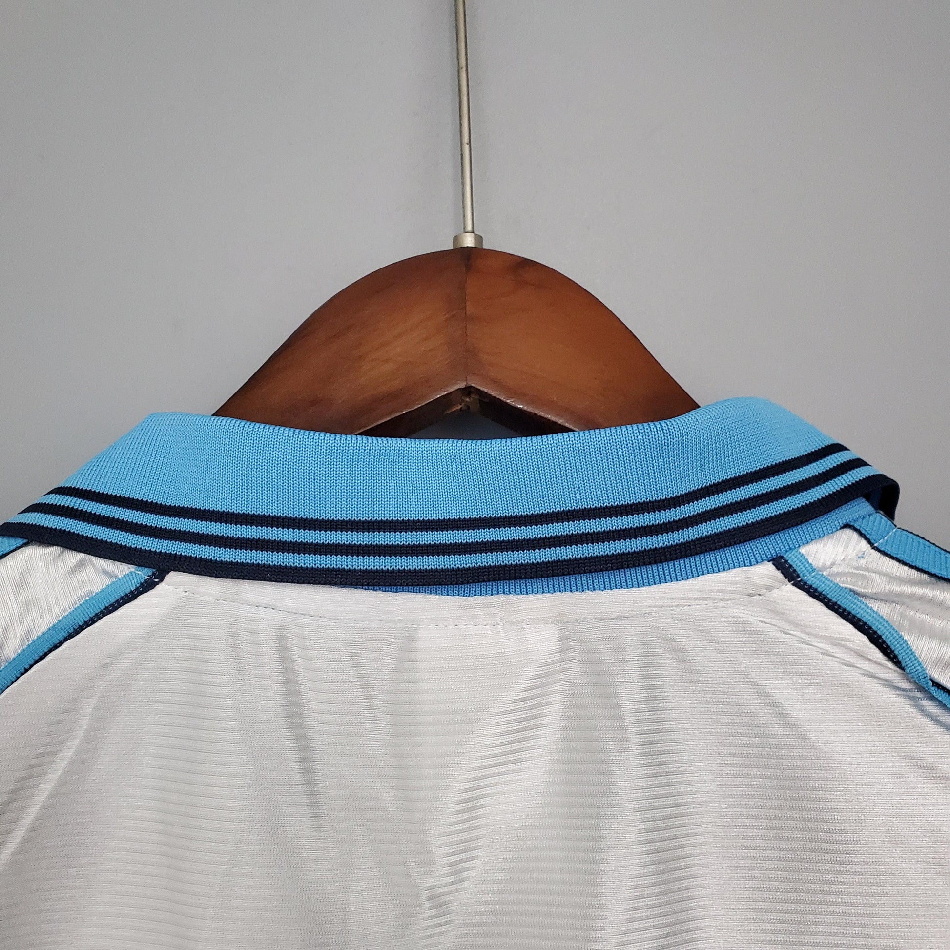 OLYMPIQUE MARSEILLE IV 98/99 HOMBRE (RETRO) - imagem 8