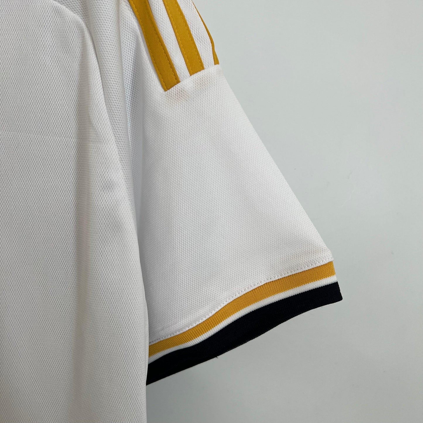 Camisola Real Madrid Principal 2023/24 - imagem 7
