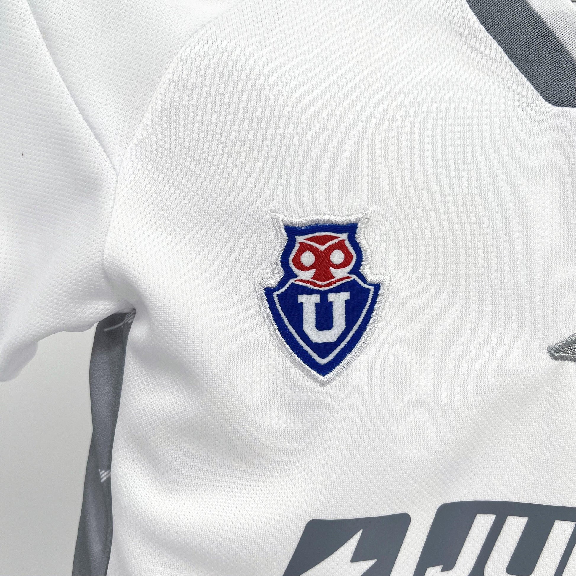 UNIVERSIDAD DE CHILE II 24/25 CONJUNTO INFANTIL - imagem 3