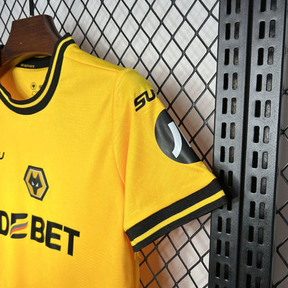 WOLVERHAMPTON I 24/25 CONJUNTO INFANTIL - imagem 4