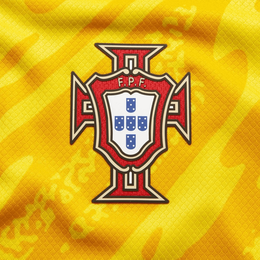 Camisola Portugal Guarda Redes Amarela - 2024/25 - imagem 6