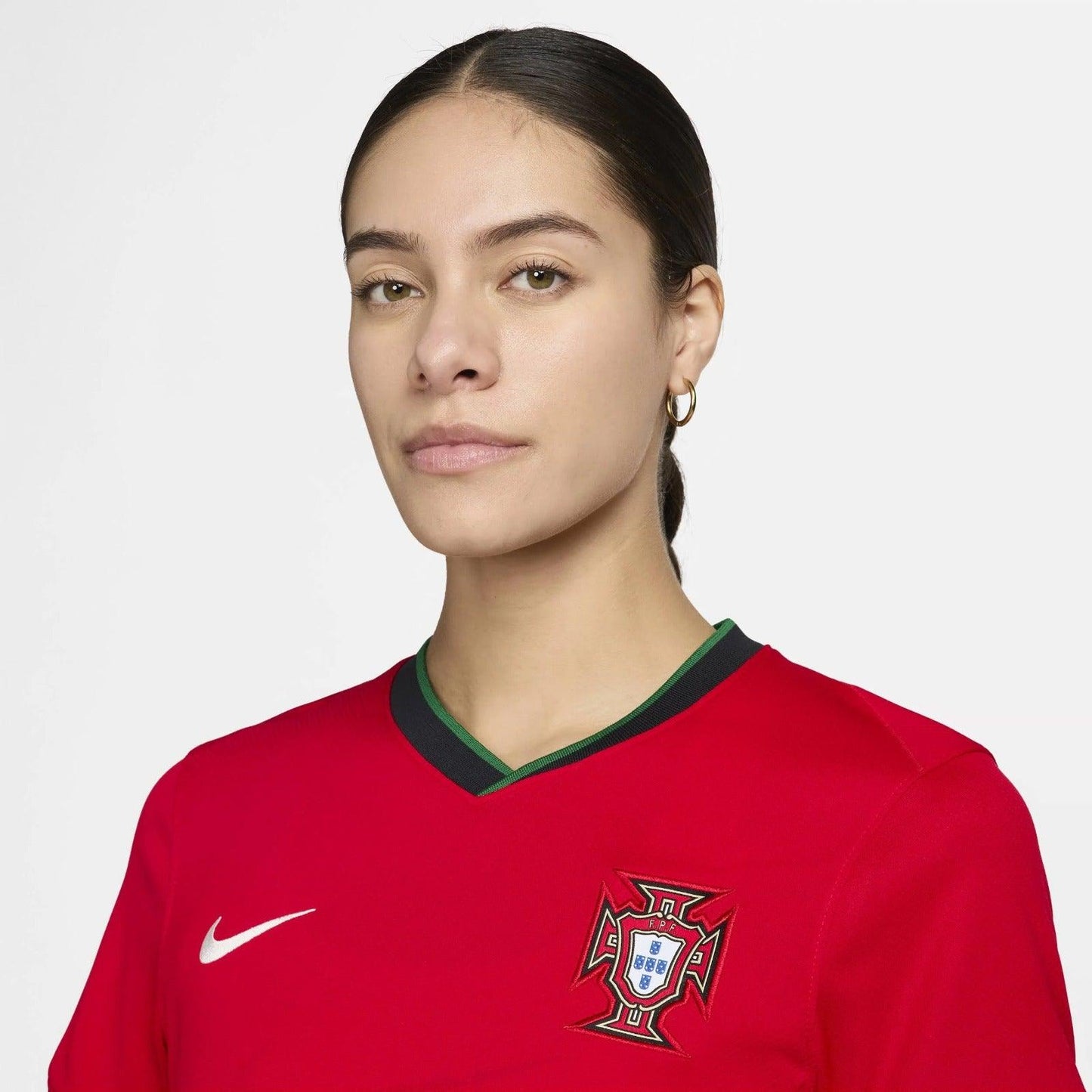 Camisola Feminina Portugal Principal - 2024/25 - imagem 2
