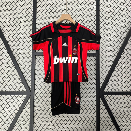 MILAN I 06/07 CONJUNTO INFANTIL (RETRO) - imagem 1