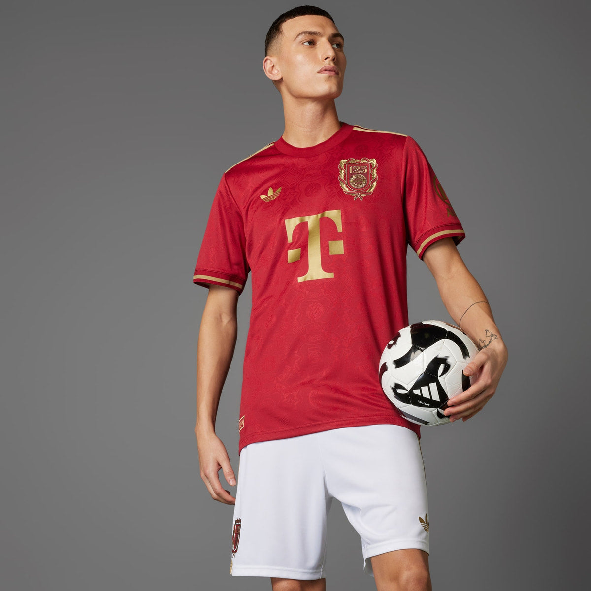 Camisola Bayern de Munique Edição Especial 125 Anos 2025/26