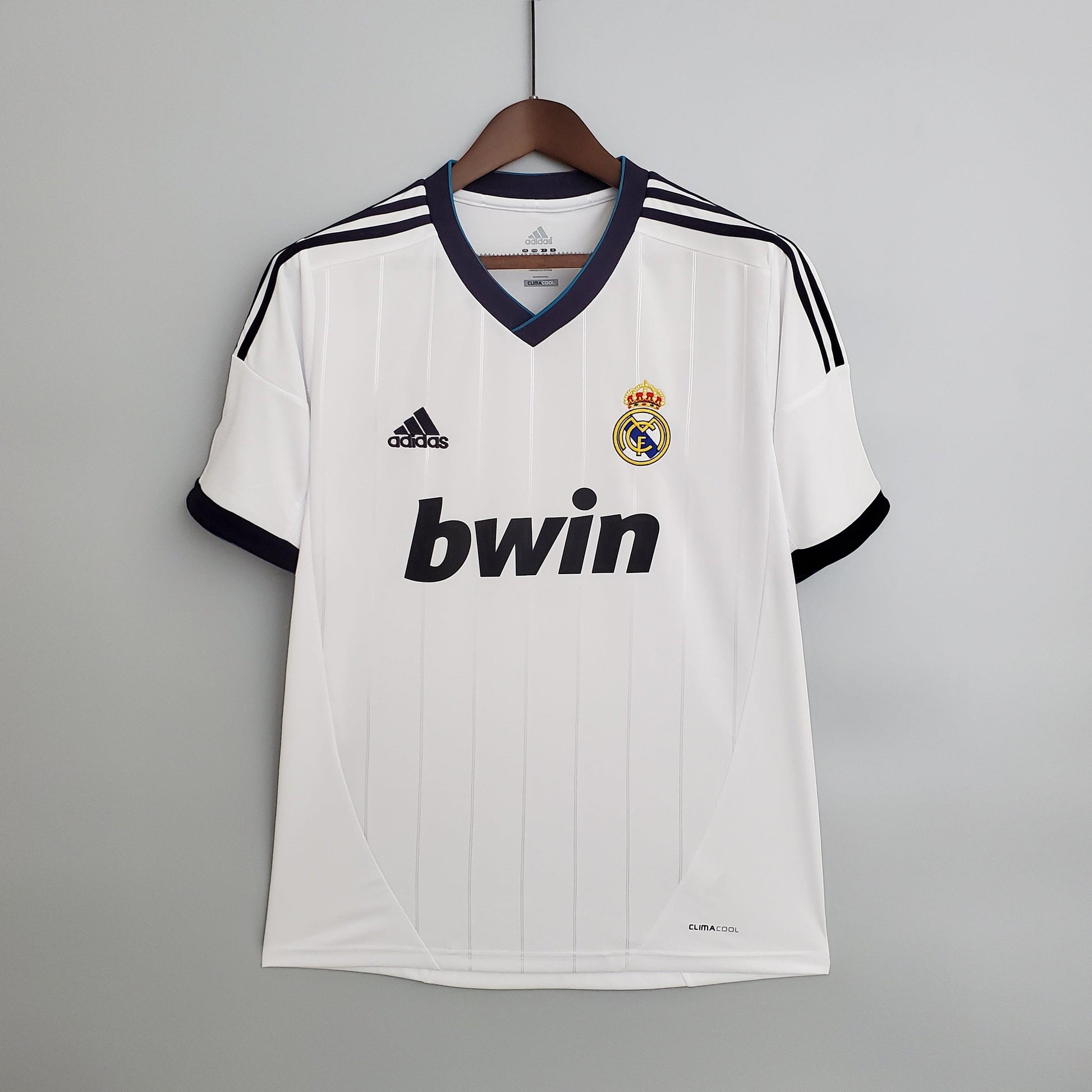 Camisola Real Madrid Retro Principal 2012/2013 - imagem 1
