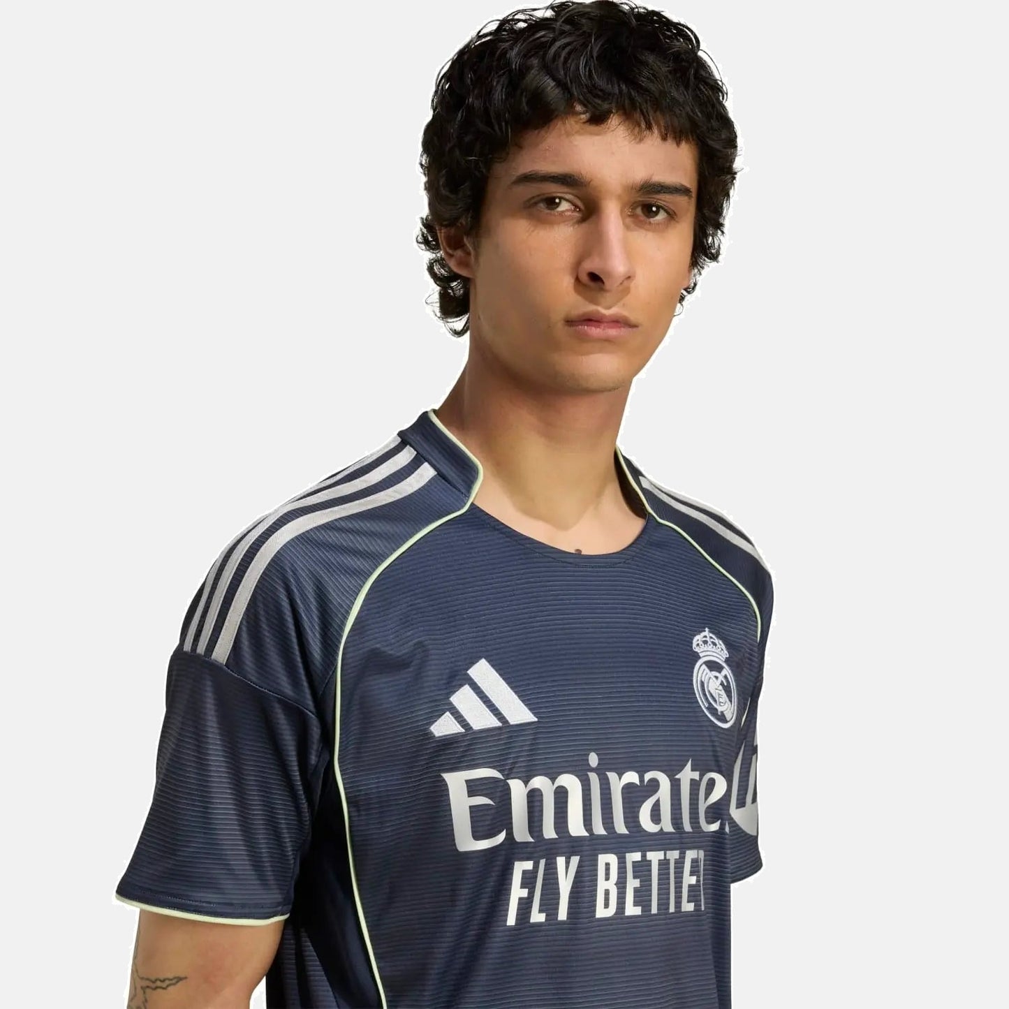 Camisola Real Madrid Alternativa 2025/26 - imagem 4
