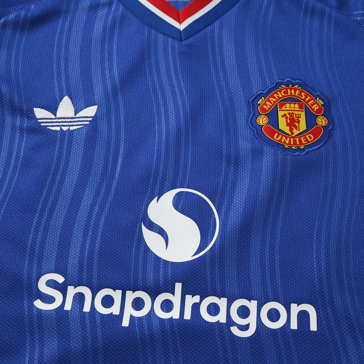 Conjunto Infantil Manchester United Alternativo 2026/27