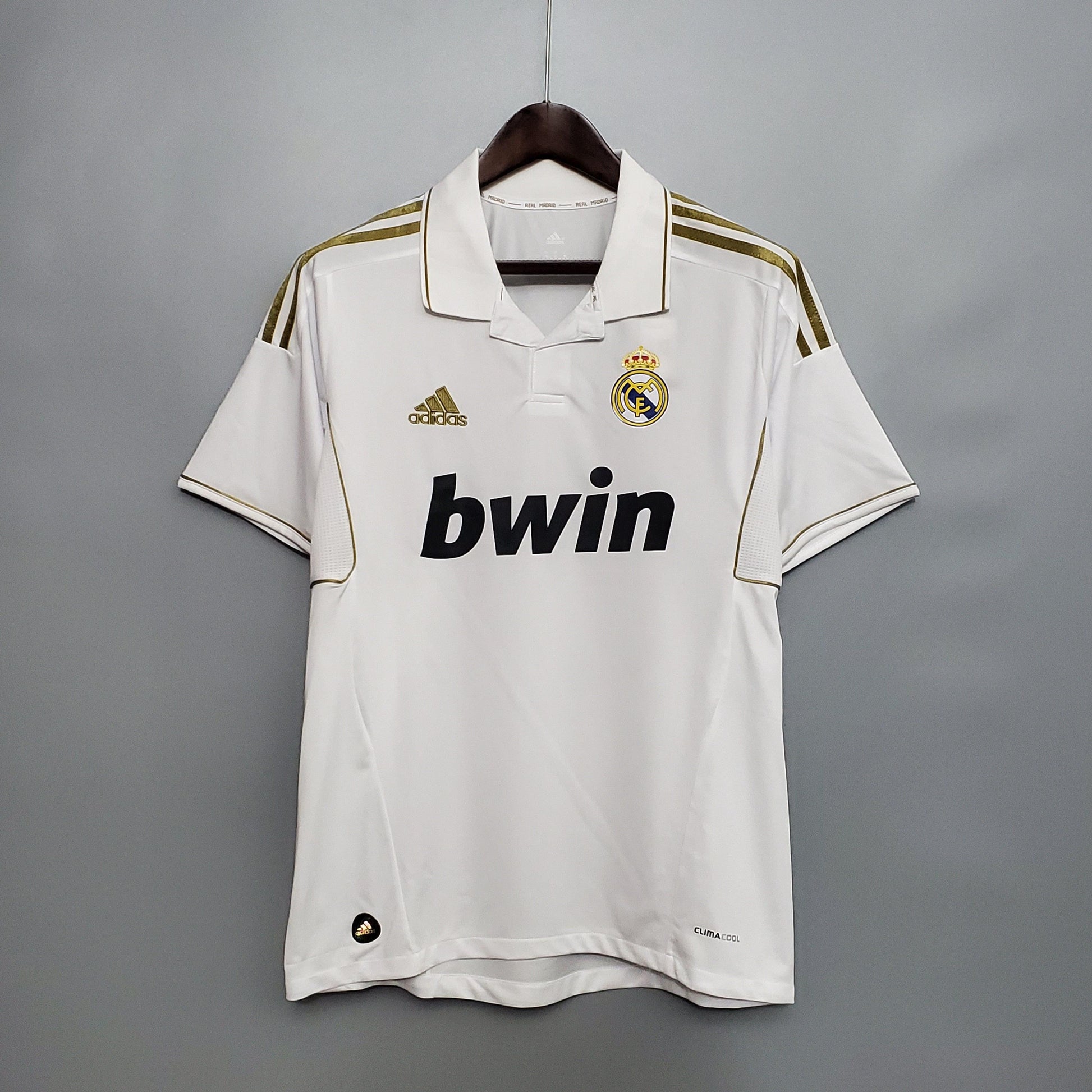 Camisola Real Madrid Retro Principal 2011/12 - imagem 1