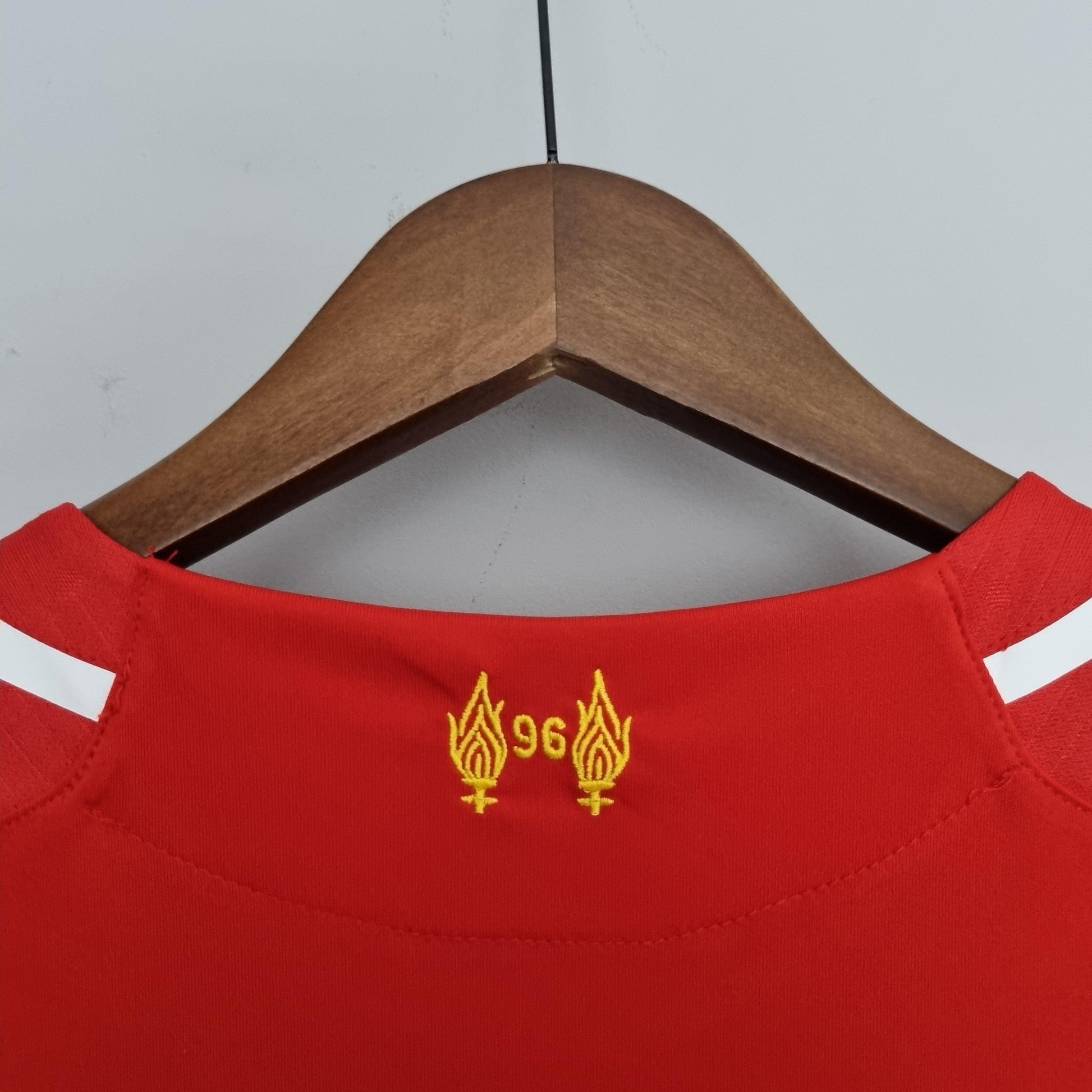 LIVERPOOL I 14/15 HOMBRE (RETRO) - imagem 8