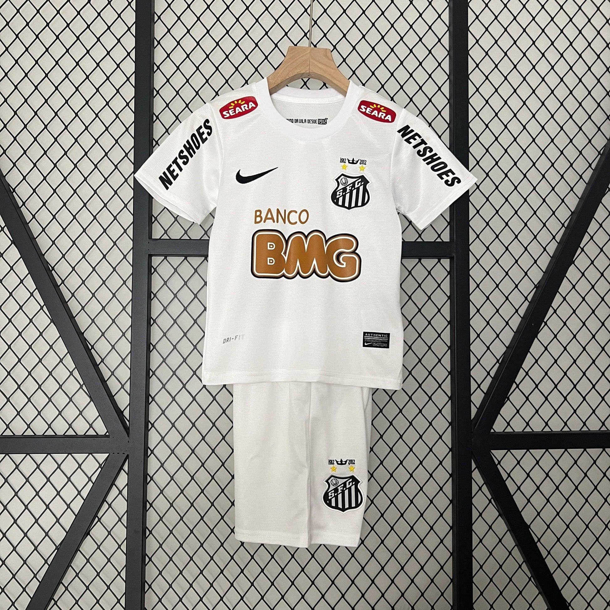 SANTOS I 11/12 CONJUNTO INFANTIL (RETRO) - imagem 1