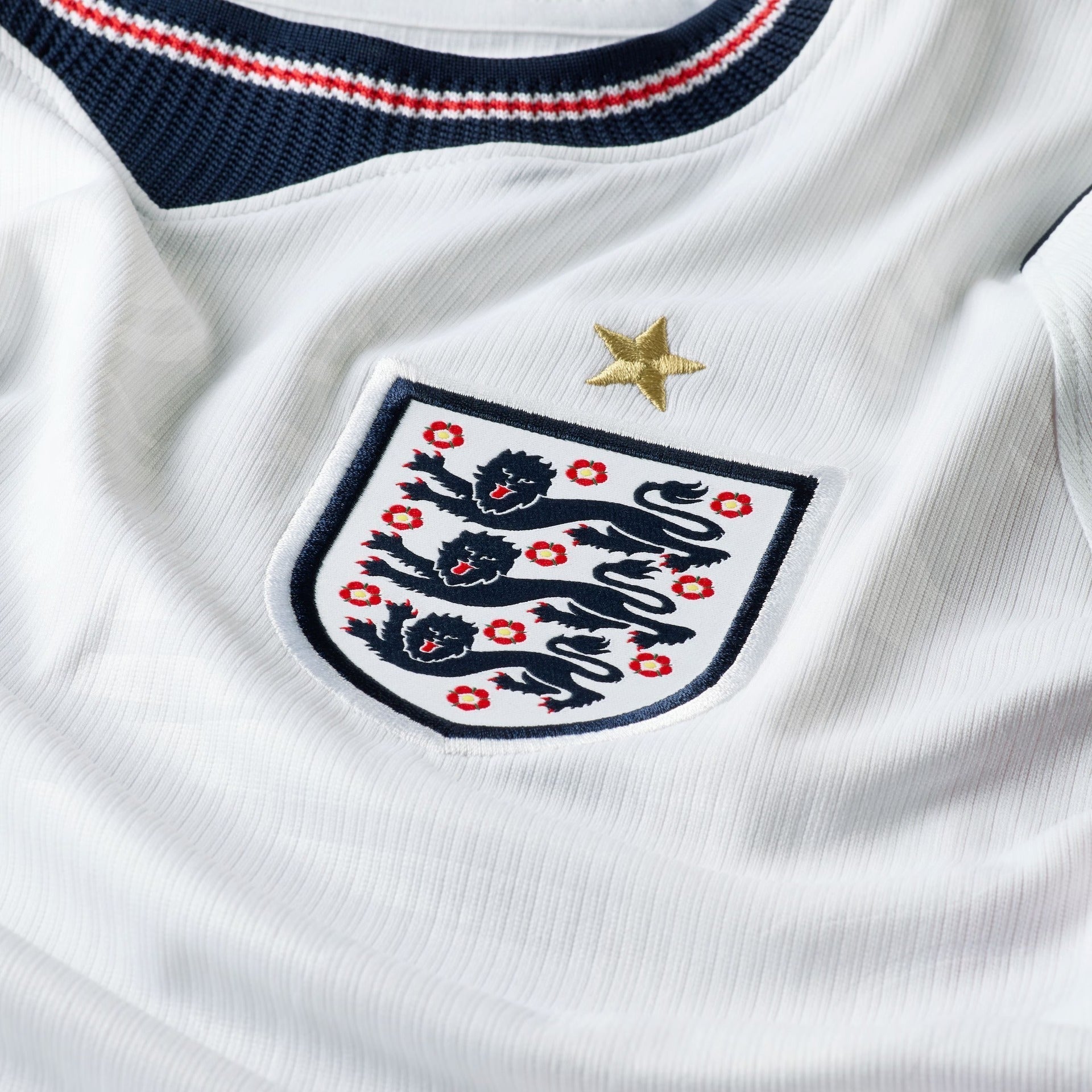 Camisola Inglaterra II 2026/27 Torcedor - Copa do Mundo 2026 - imagem 4