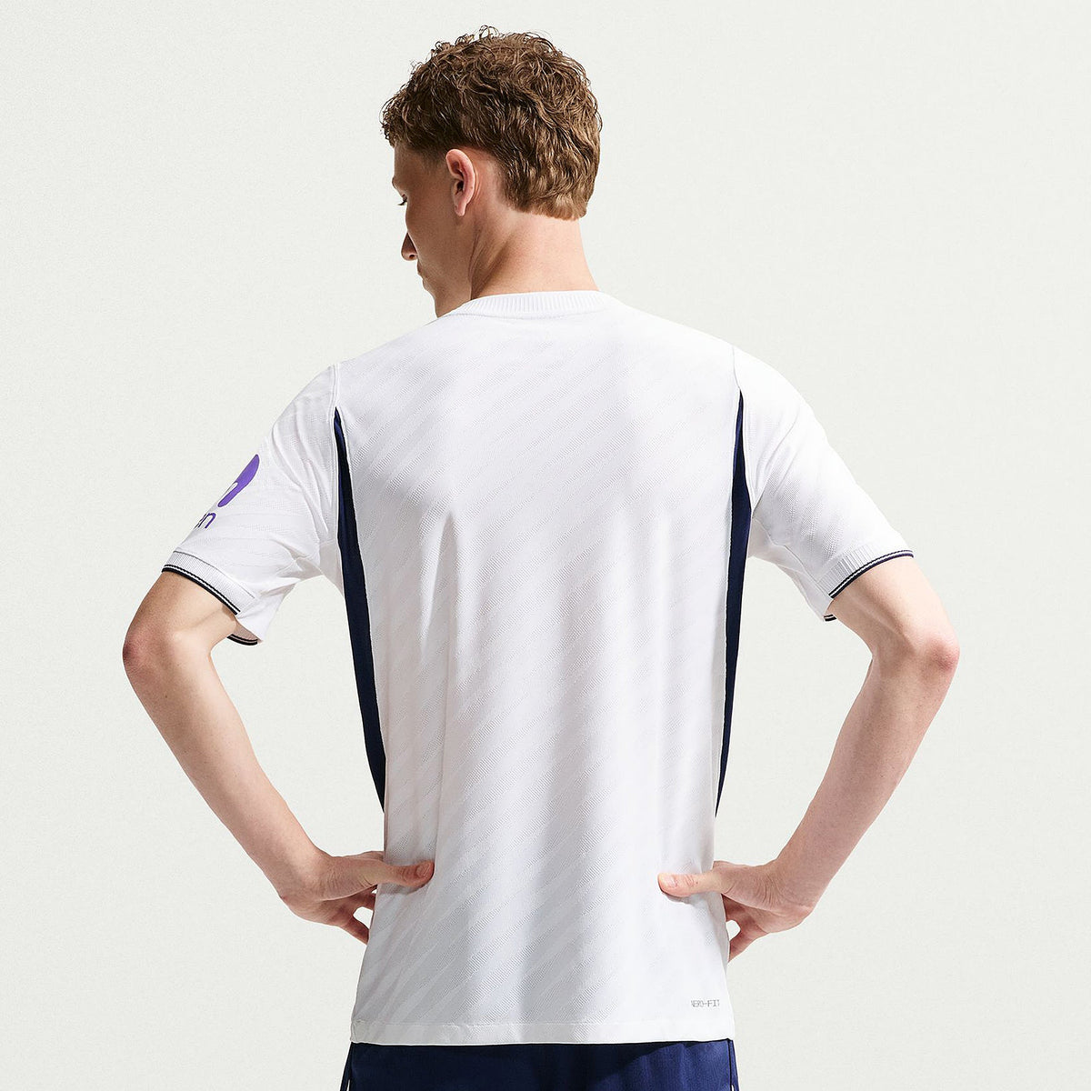 Camisola Tottenham Principal 2026/27 – Versão Jogador