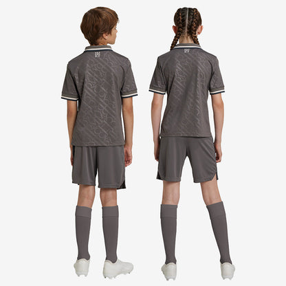 Conjunto Infantil Real Madrid Terceiro Equipamento 2024/25