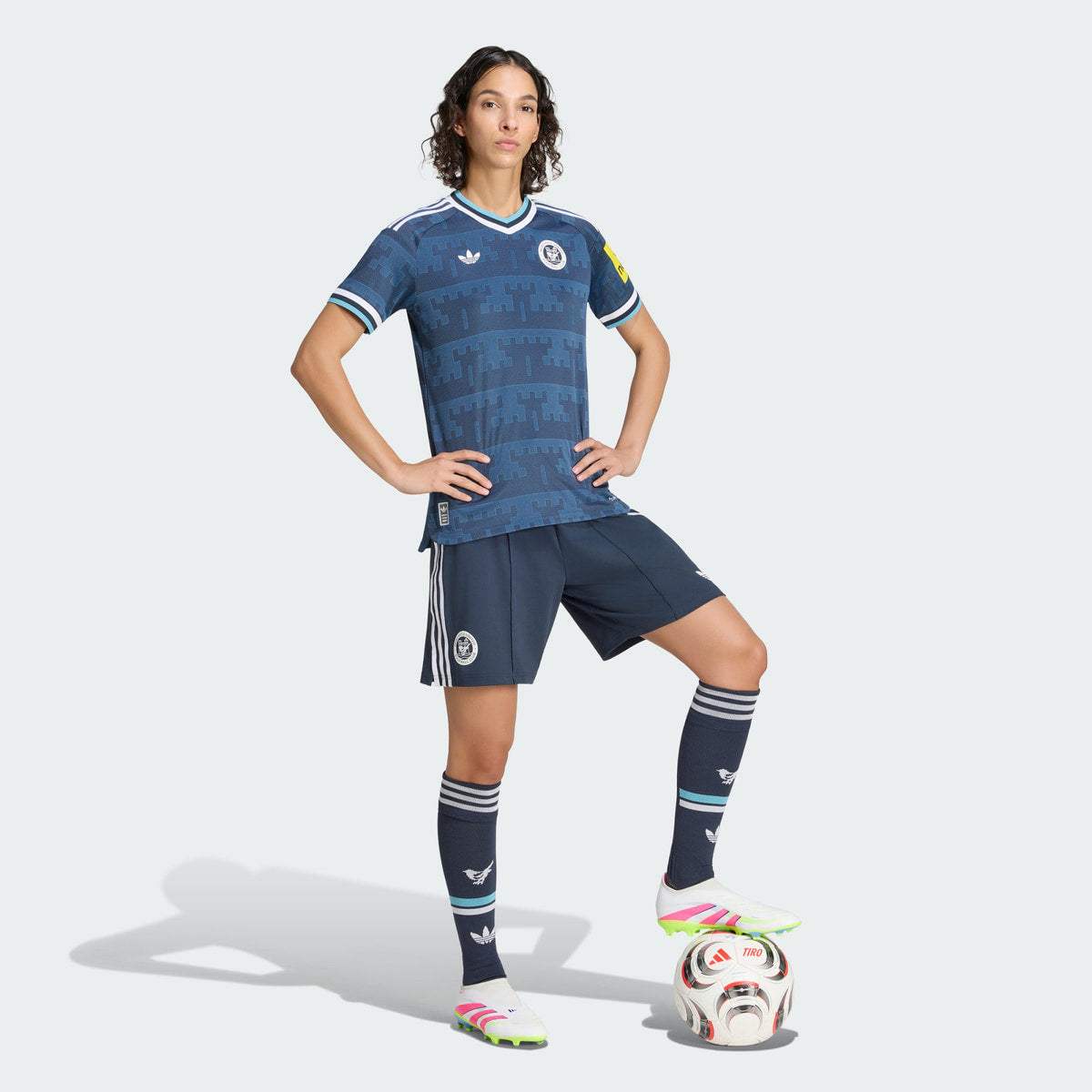 Camisola Feminina Newcastle Alternativa 2026/27