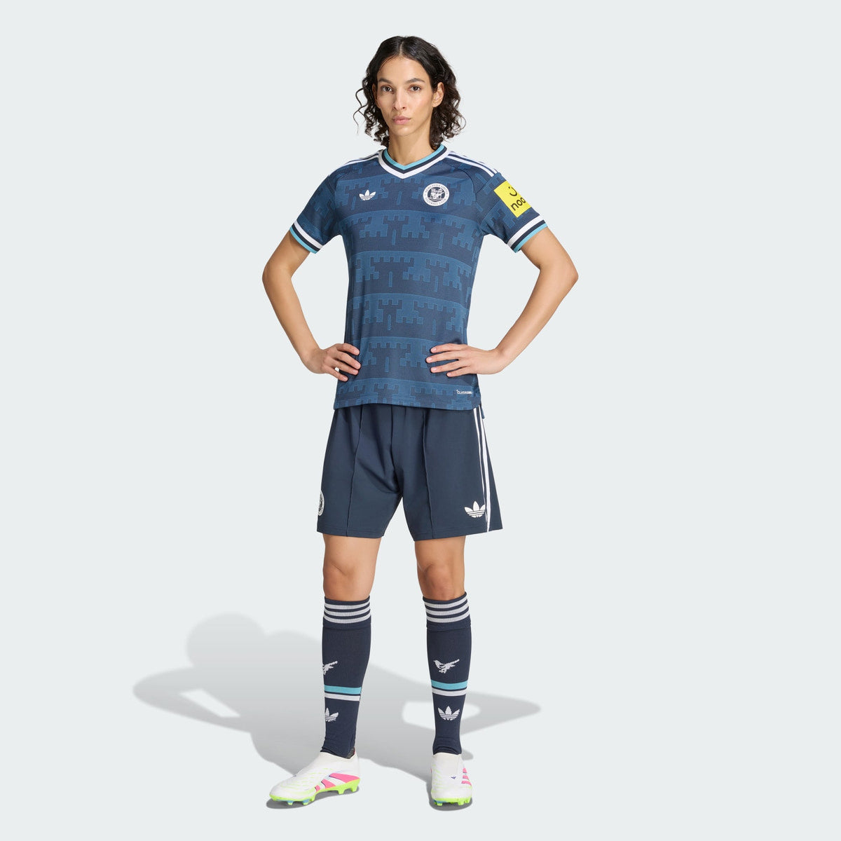 Camisola Feminina Newcastle Alternativa 2026/27