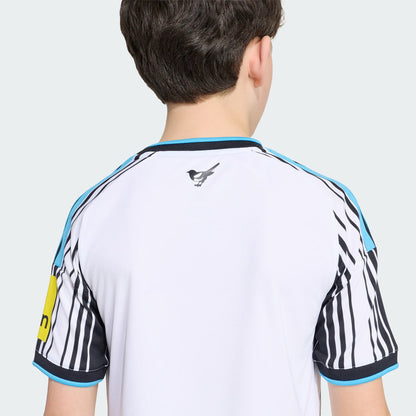 Conjunto Infantil Newcastle Principal 2026/27