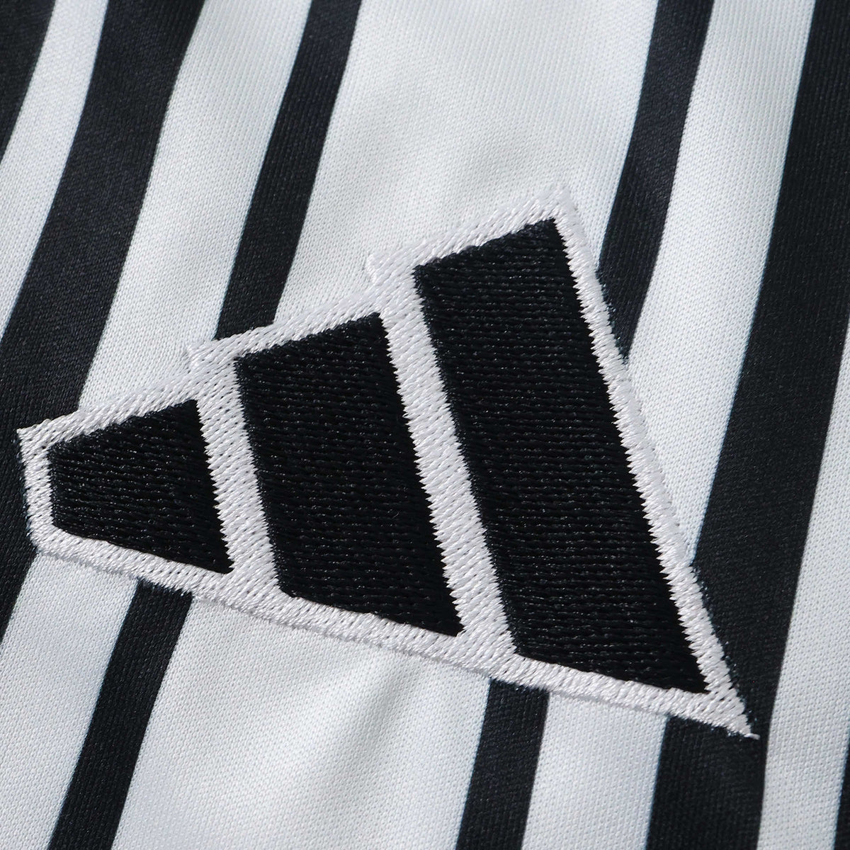 Camisola Newcastle Principal 2026/27 – Manga Comprida