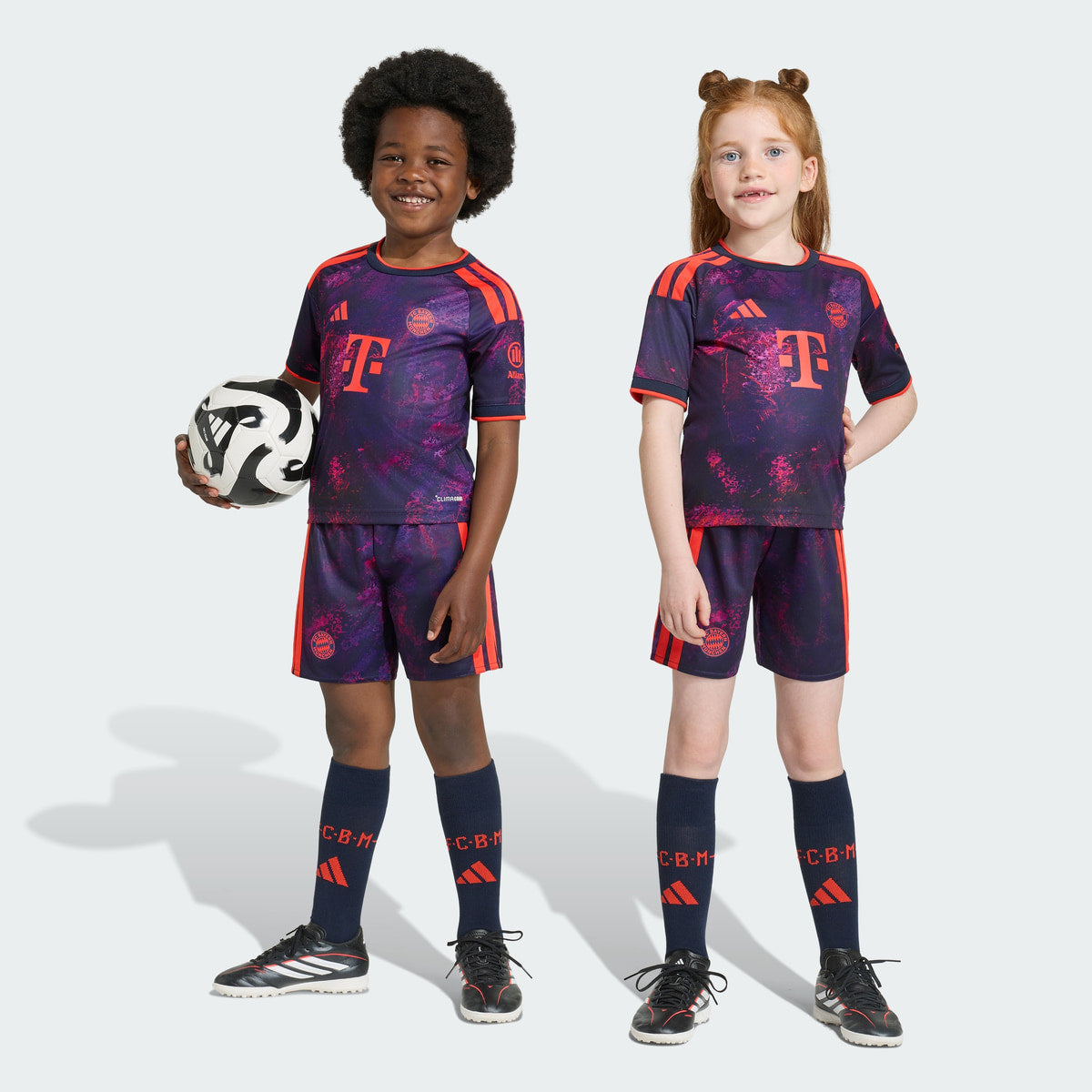 Conjunto Infantil Bayern de Munique Terceiro Equipamento 2026/27