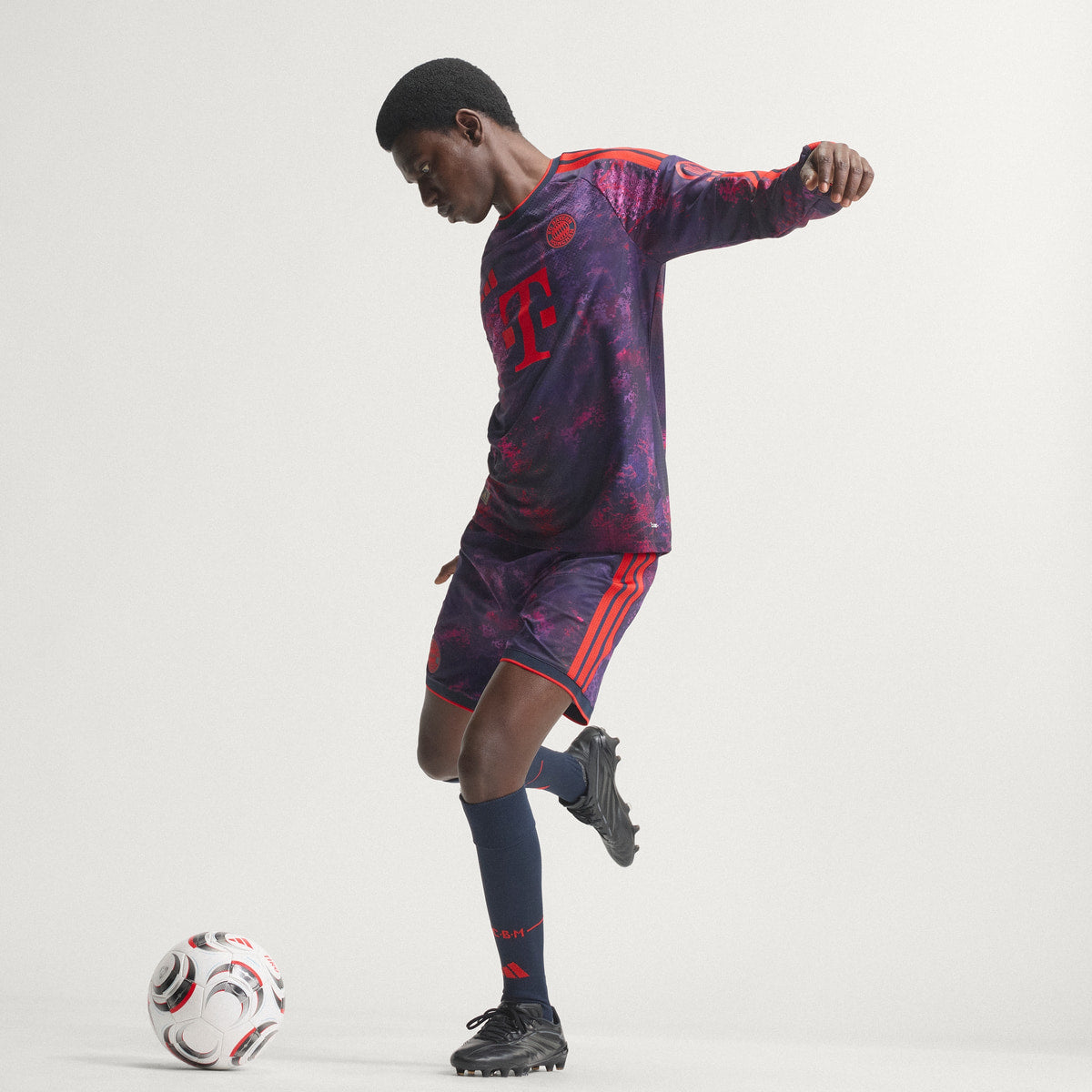 Camisola Bayern de Munique Terceiro Equipamento 2026/27 – Manga Comprida