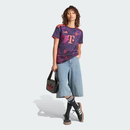 Camisola Feminina Bayern de Munique Terceiro Equipamento 2026/27